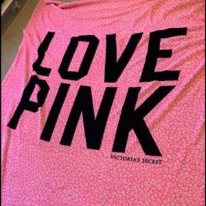 VS PINK Leopard Blanket
